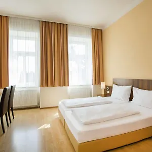 Hotel Hahn, Vienna